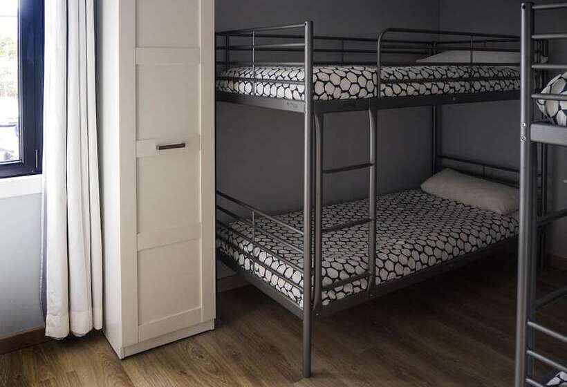 Camera Quadrupla Standard Bagno Condiviso, Hostel Once Nudos