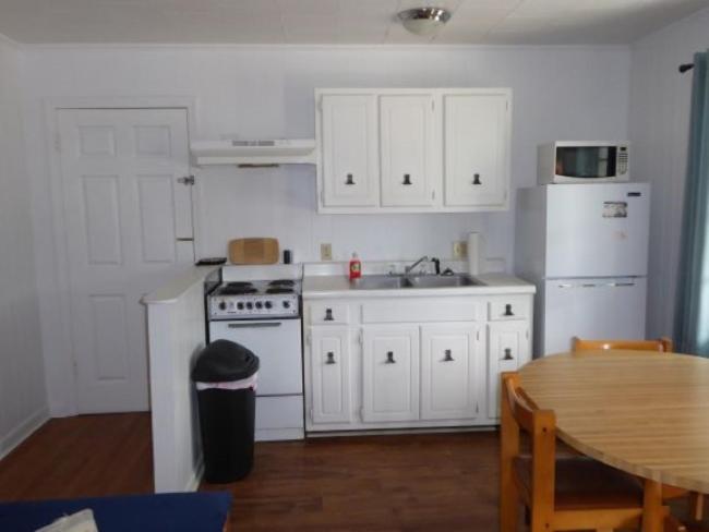 Студия Стандарт, Swell Motel