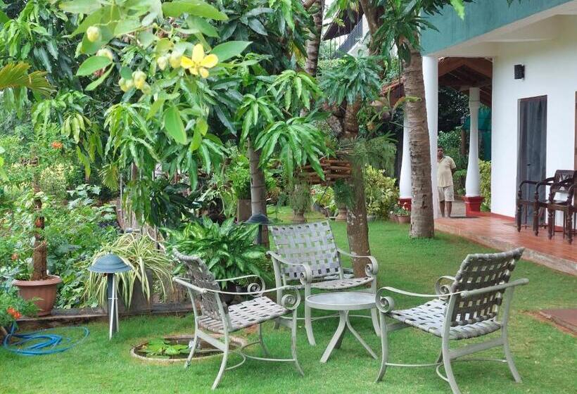 バルコニー付きデラックスルーム, Mailagama Cinnamon Residence