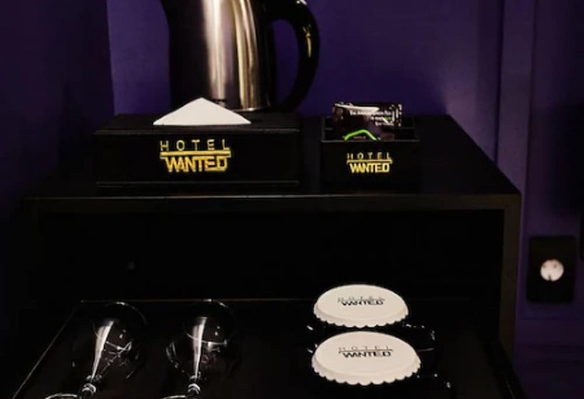 اتاق سوپریور, Wanted