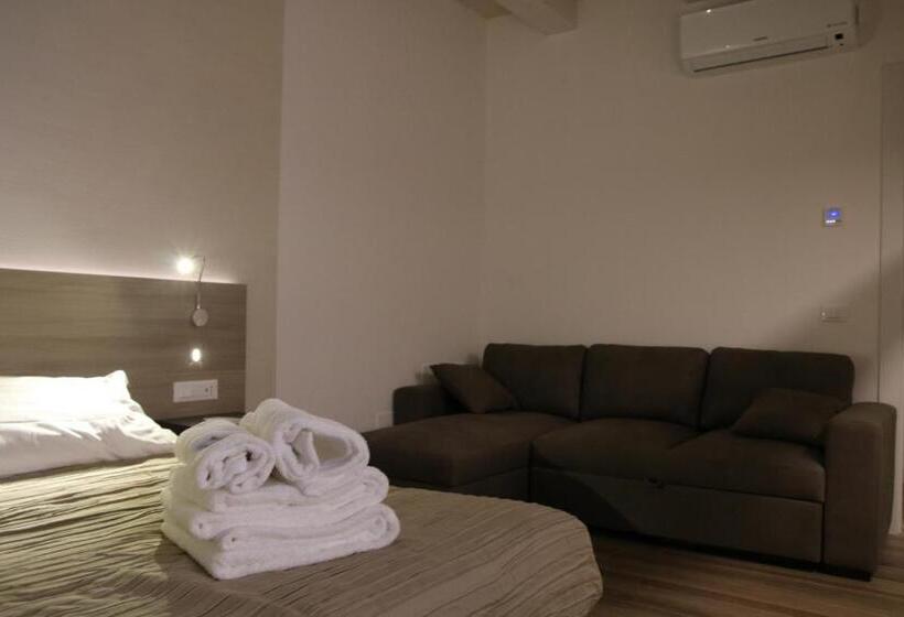 חדר סטנדרט נוף לבריכה, Casablanca