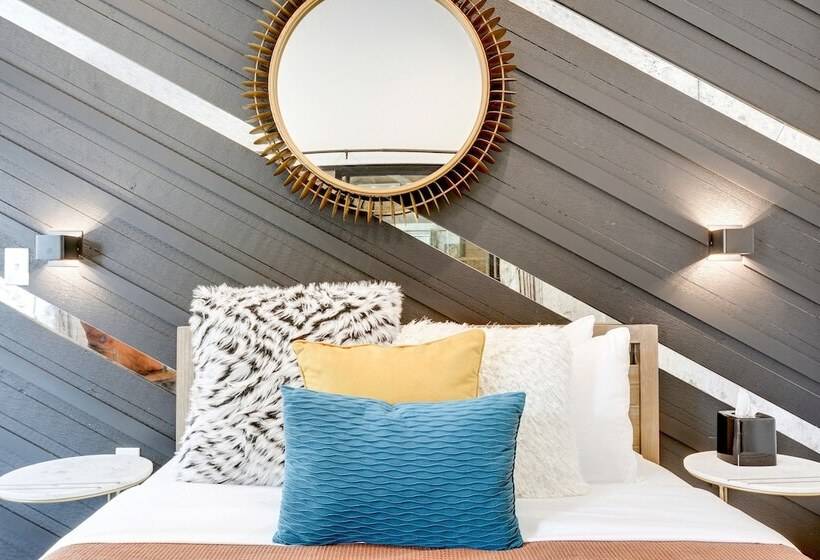 בקתה, Lucky Arrow Retreat  Dripping Springs