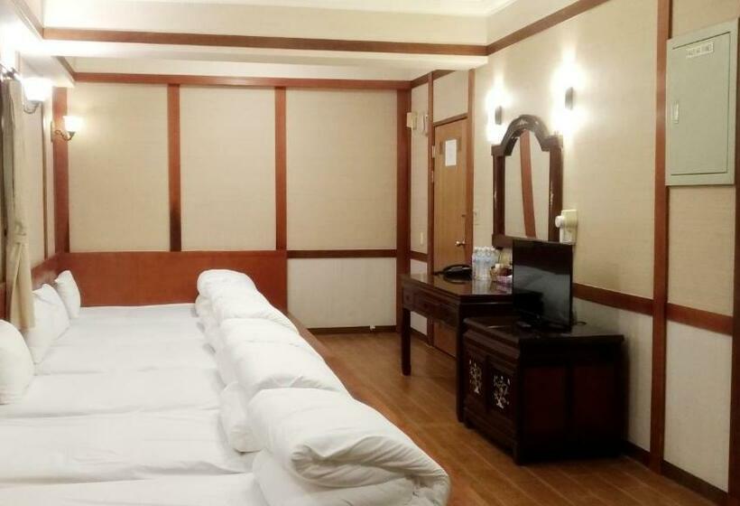 سوییت خانوادگی, Keton Motel Hualien