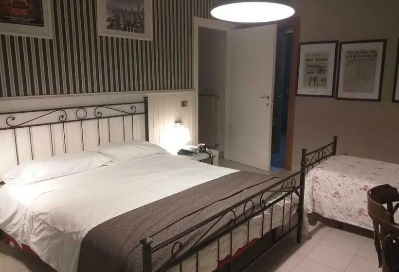 اتاق ساده سه‌ نفره, B&b La Villa