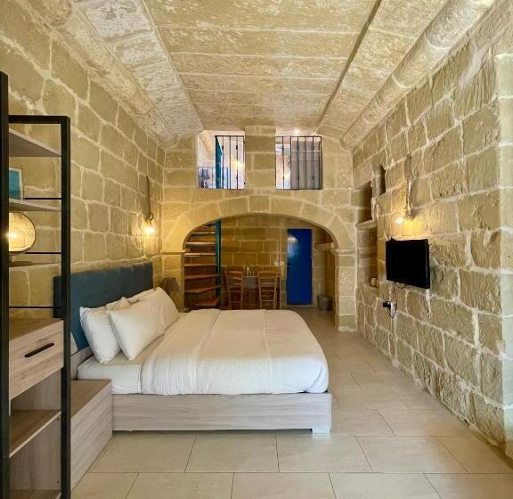 سوییت خانوادگی, Ta Pinu Guesthouse