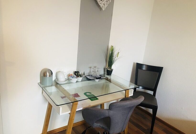 标准单人间, Haus Herrenweide