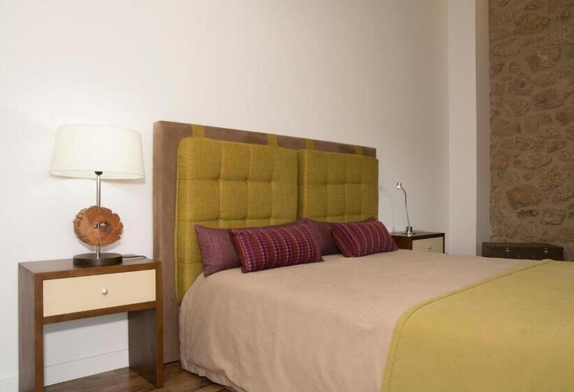 스위트 킹사이즈 침대, Casas Do Regato