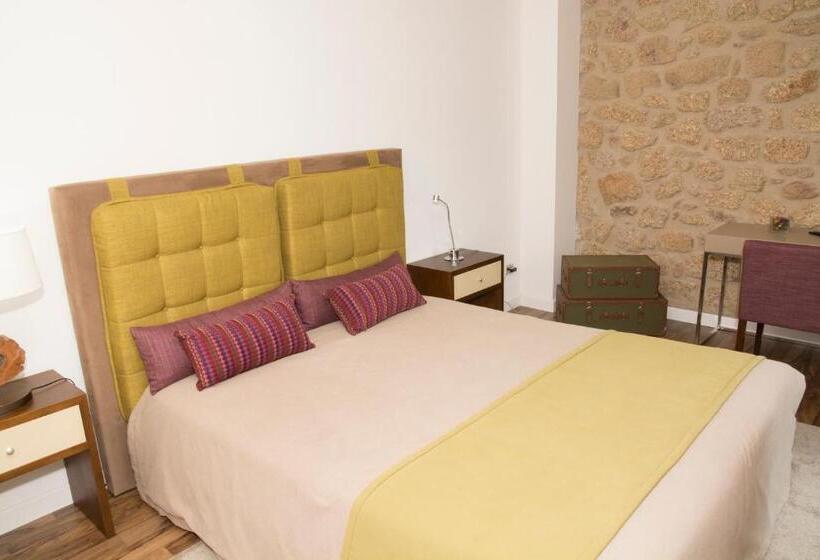 스위트 킹사이즈 침대, Casas Do Regato