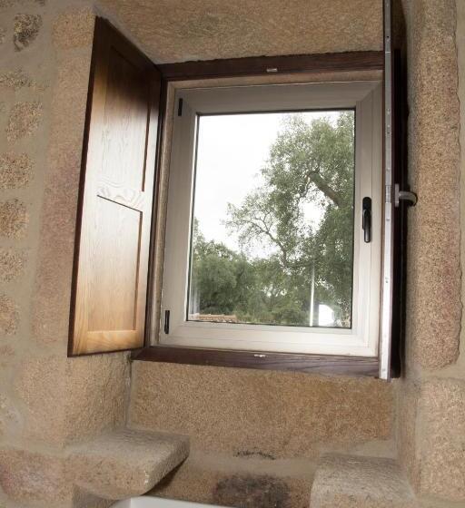 Люкс Повышенной Комфортности, Casas Do Regato