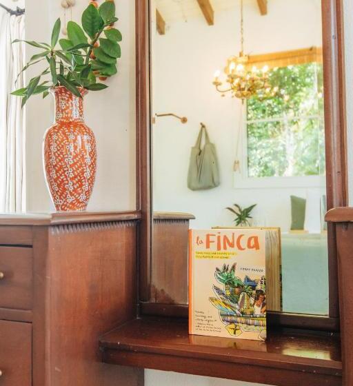 اتاق لوکس, Finca Victoria