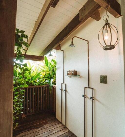 ویلای 2 خوابه, Finca Victoria