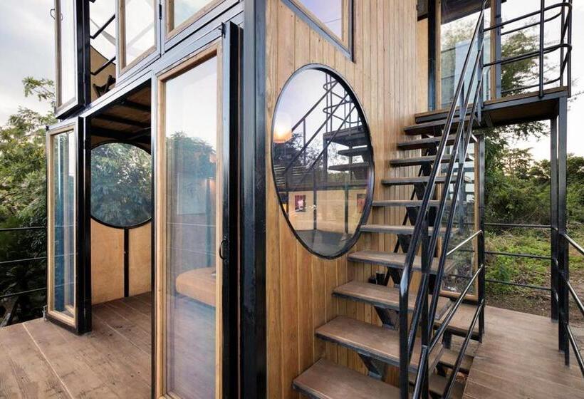 اتاق لوکس با بالکن و چشمانداز دریا, Finca Victoria