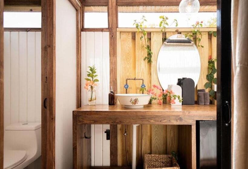 ویلای 1 خوابه با چشمانداز باغ, Finca Victoria