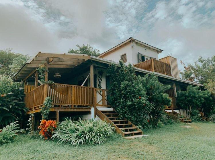 ویلای لوکس 1 خوابه, Finca Victoria