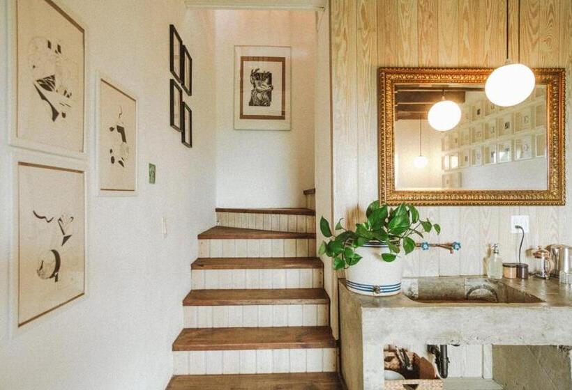 ویلای لوکس 1 خوابه, Finca Victoria