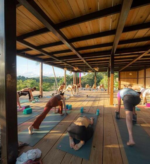 ویلای یک اتاق خوابه با استخر شنا, Finca Victoria