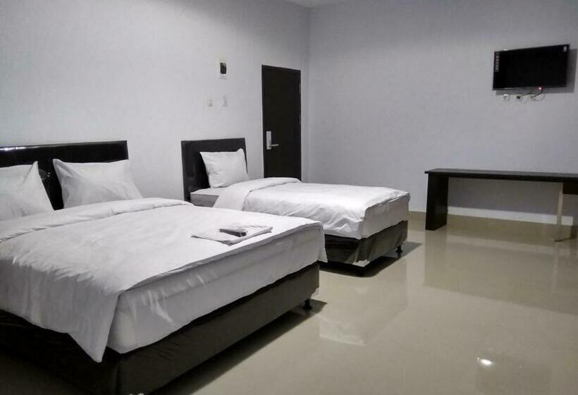 חדר משפחתי, Phoenix