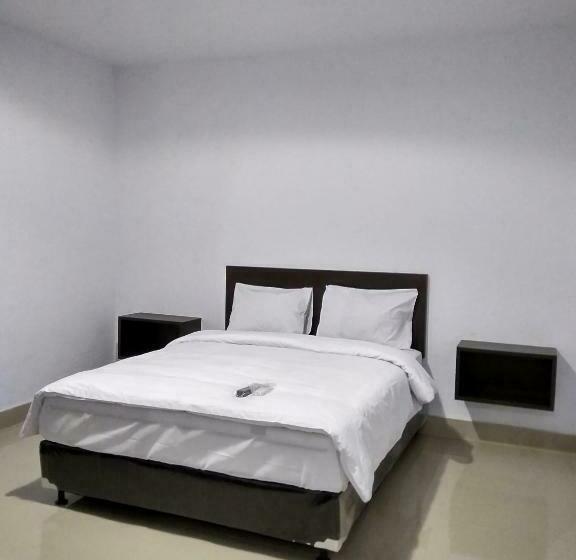 חדר סופריור, Phoenix