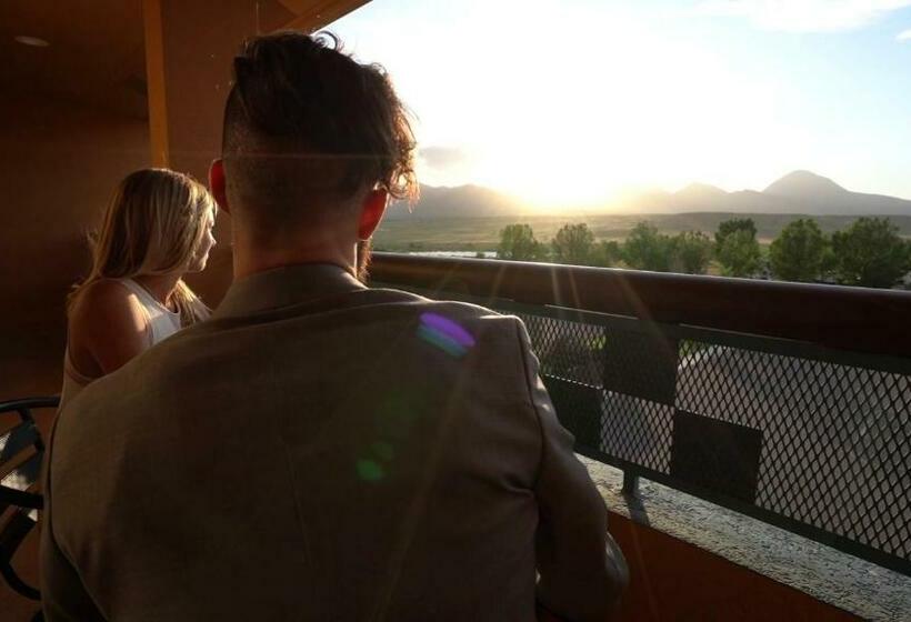 غرفة قياسية سرير كينج, Ute Mountain Casino