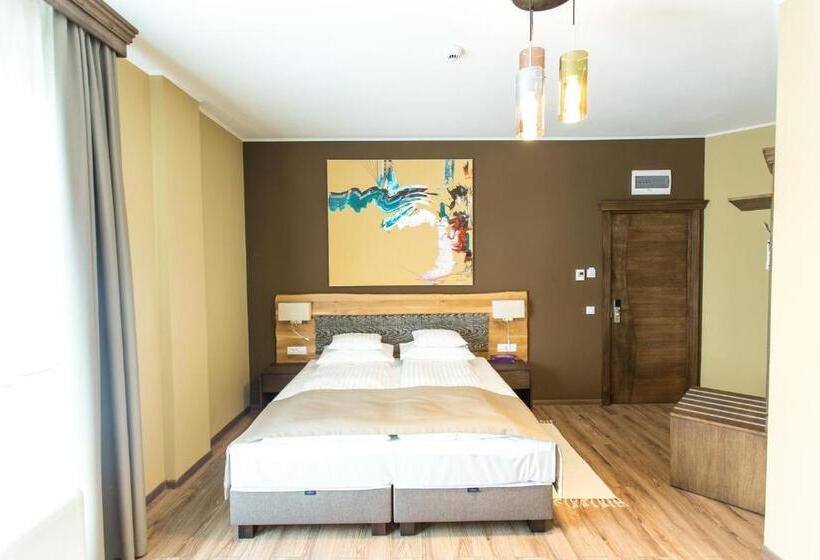 חדר סטנדרט עם מרפסת, Panorama Boutique