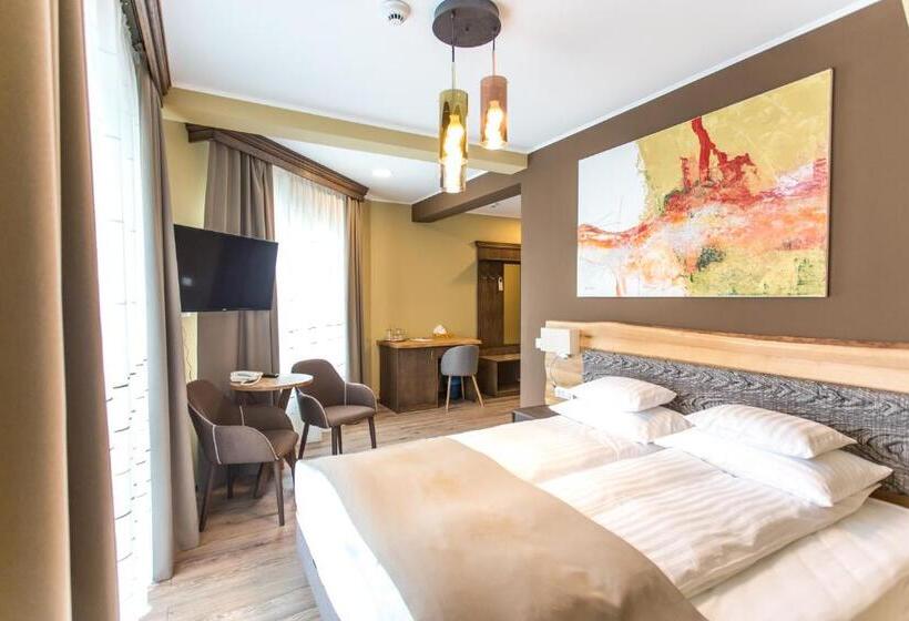 חדר סטנדרט עם מרפסת, Panorama Boutique