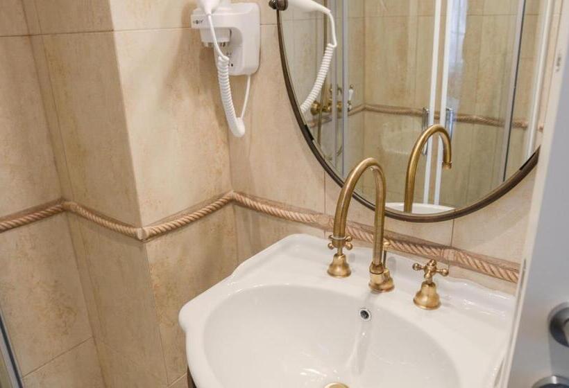 디럭스 룸, Residence Bilyana