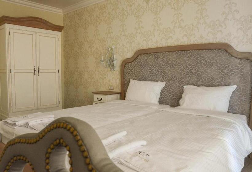 디럭스 룸, Residence Bilyana