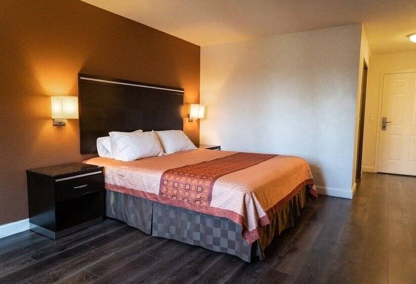 Номер Deluxe, Maywood Inn