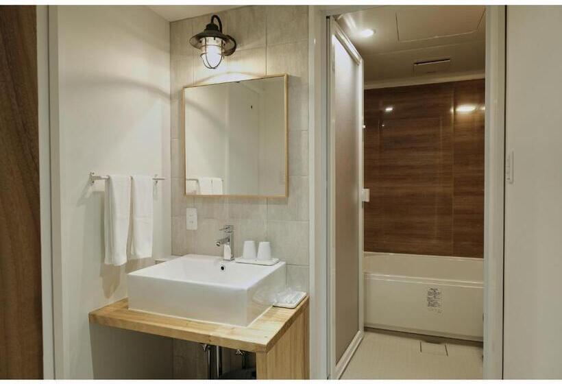 Deluxe Rum, Serendip Hotel Goto