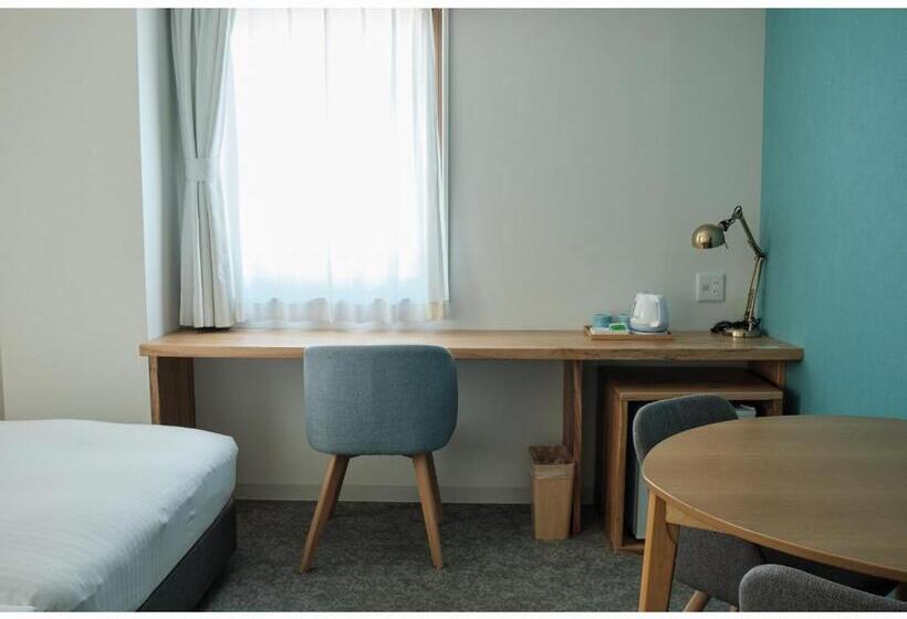 Deluxe Rum, Serendip Hotel Goto