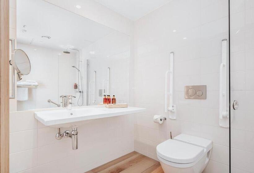 اتاق استاندارد سه نفره, Wood Hotel By Frich S