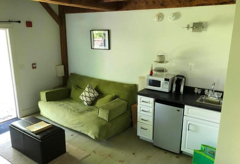 جناح ديلوكس, Shoreham Inn Bed & Breakfast