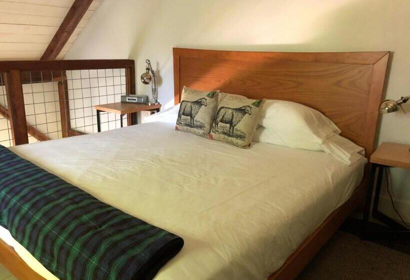 디럭스 스위트, Shoreham Inn Bed & Breakfast