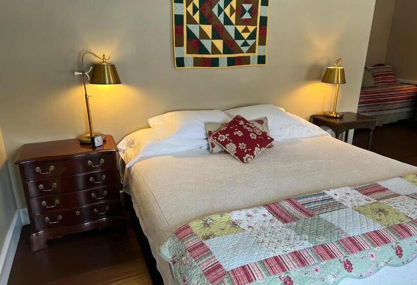 جناح جونيور, Shoreham Inn Bed & Breakfast