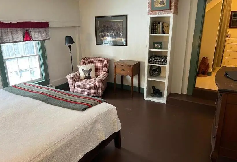 デラックスルーム, Shoreham Inn Bed & Breakfast