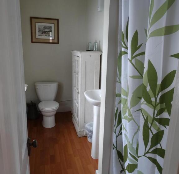 غرفة ديلوكس, Shoreham Inn Bed & Breakfast