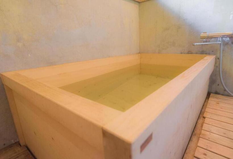 Семейный Номер, Hostel Yui An
