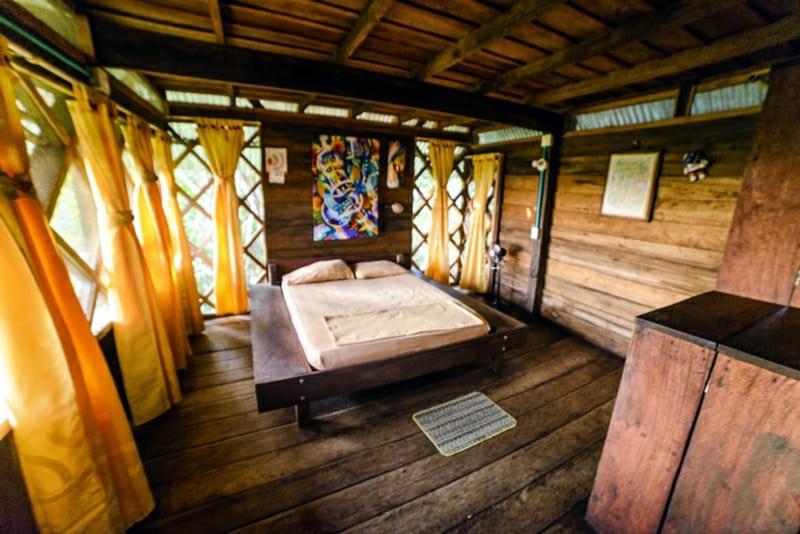 Люкс Кровать Кинг, Ayahuasca