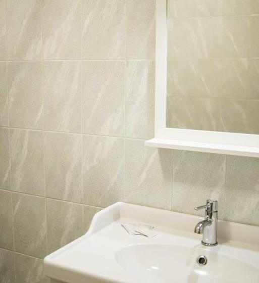 اتاق استاندارد, Province