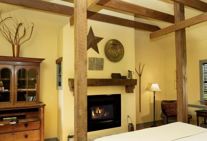 منزل غرفة نوم واحدة, Woolverton Inn