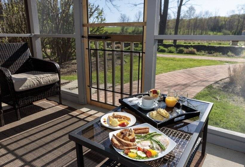 منزل غرفة نوم واحدة, Woolverton Inn