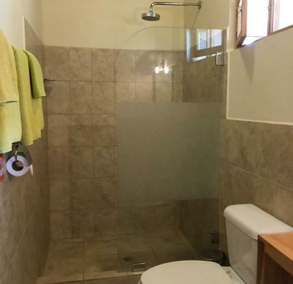 اتاق خانوادگی, Inti Sisa Art Guesthouse