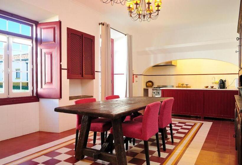 수피리어 룸, Parque De Natureza De Noudar