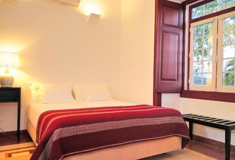 수피리어 룸, Parque De Natureza De Noudar