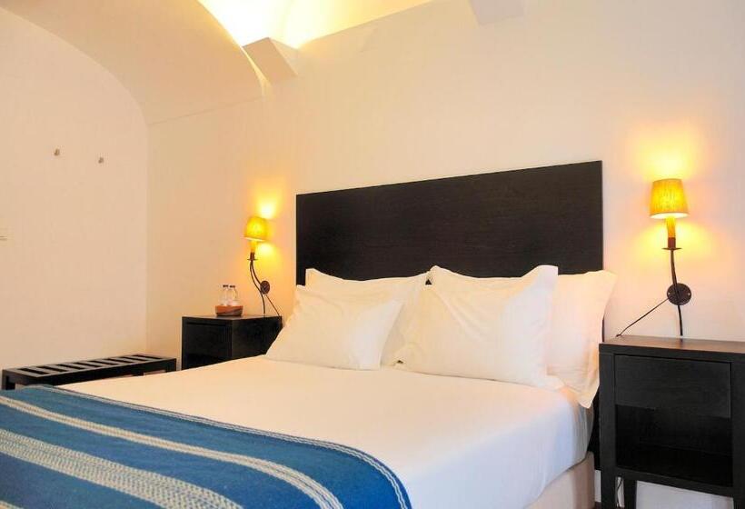 수피리어 룸, Parque De Natureza De Noudar