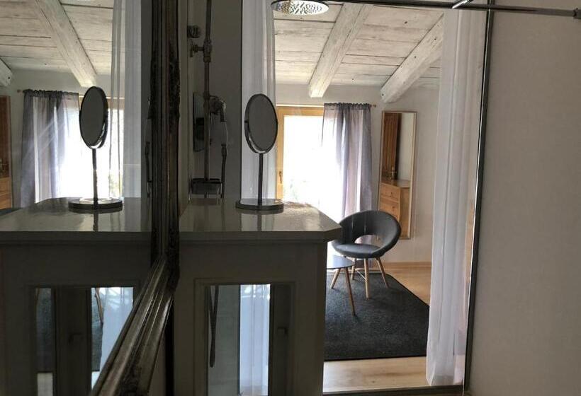 اتاق سوپریور, Residence Apolonija Guest House