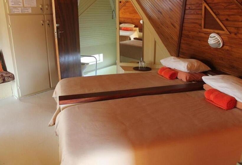 شاليه غرفة نوم واحدة, Pyramids Motel