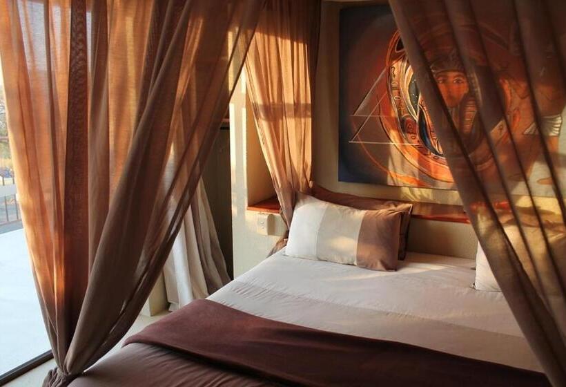 غرفة ديلوكس مطلة على الجبل, Pyramids Motel