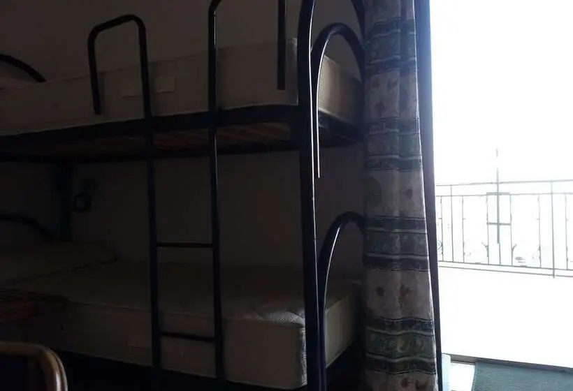 ルームシェアのワンベッド, Homstel Beach   Taormina Hostel