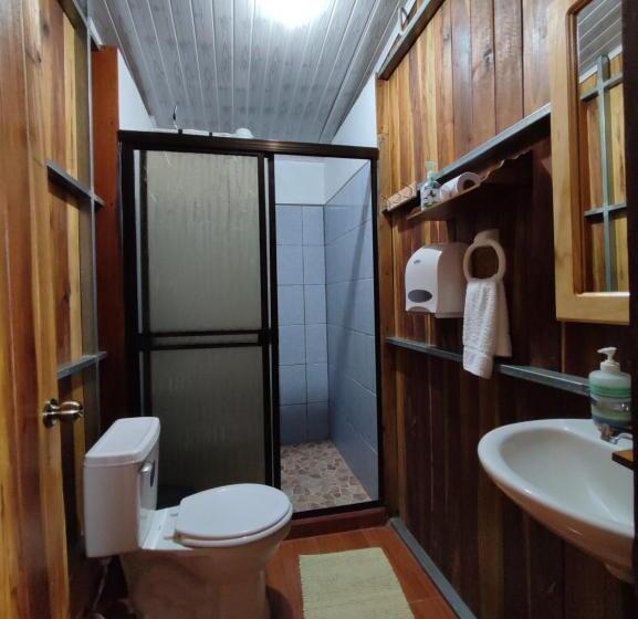 4인용 스탠다드 룸, Casitas De Montaña Cabuya